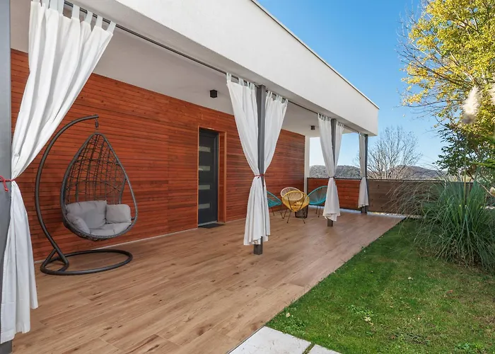 Verimar - Novi Vinodolski - By 22estates *