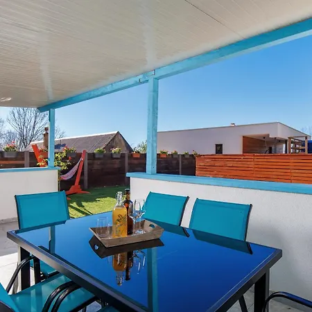 Prázdninový dům Verimar - Novi Vinodolski - By 22estates *