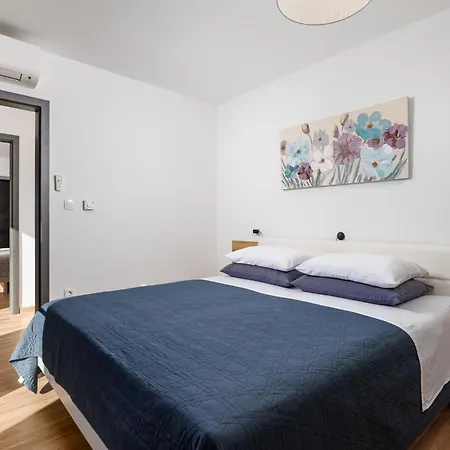 Prázdninový dům Verimar - Novi Vinodolski - By 22estates
